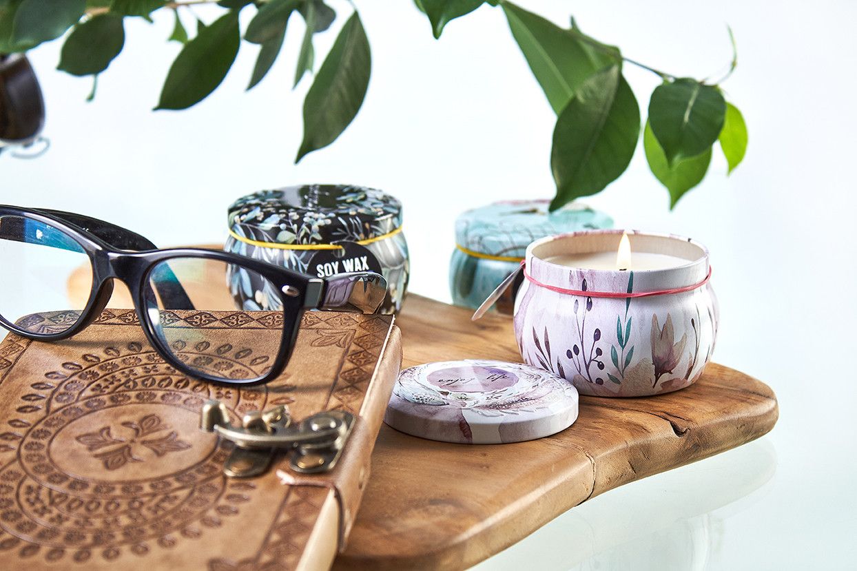 Art Tin Candle - Assorted Design - Sea life - Rasberry - Image 14