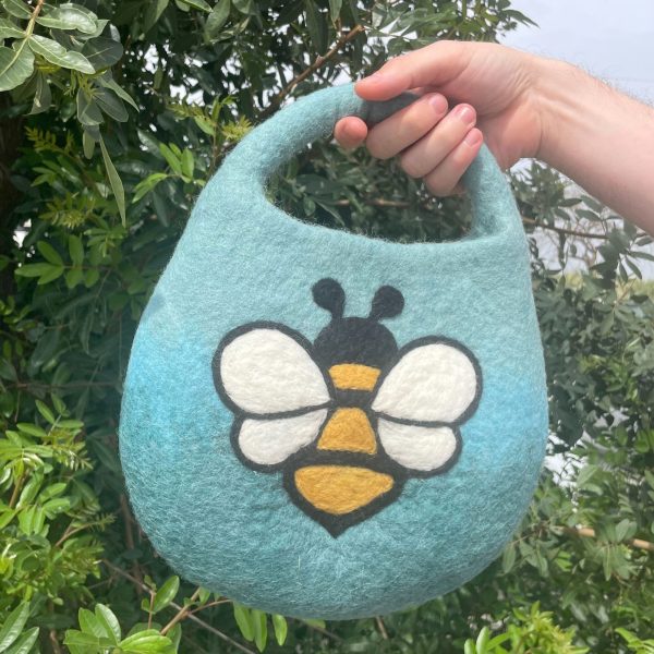 Water Felted Bee Bag - One Handle with Magnet - Blue Green - Image 2