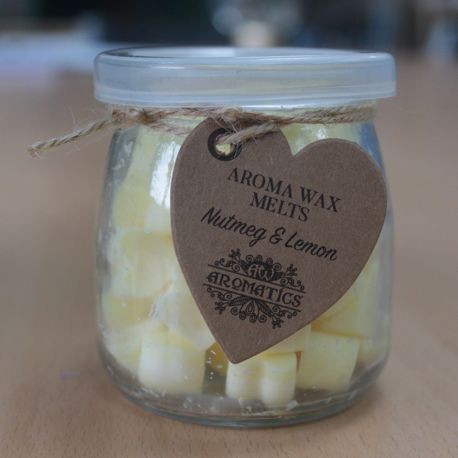 Aroma Wax Melts - Nutmeg & Lemon - Image 4