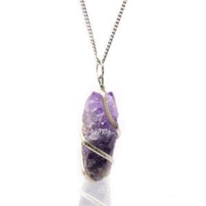 bG9jYWw6Ly9tZWRpYS8xSC84RS82MFIzMEMxRzZSVks4RTFILzJlOTY1N2Q5LmpwZWc.jpg Cascade Wrapped Gemstone Necklace - Rough Amethyst