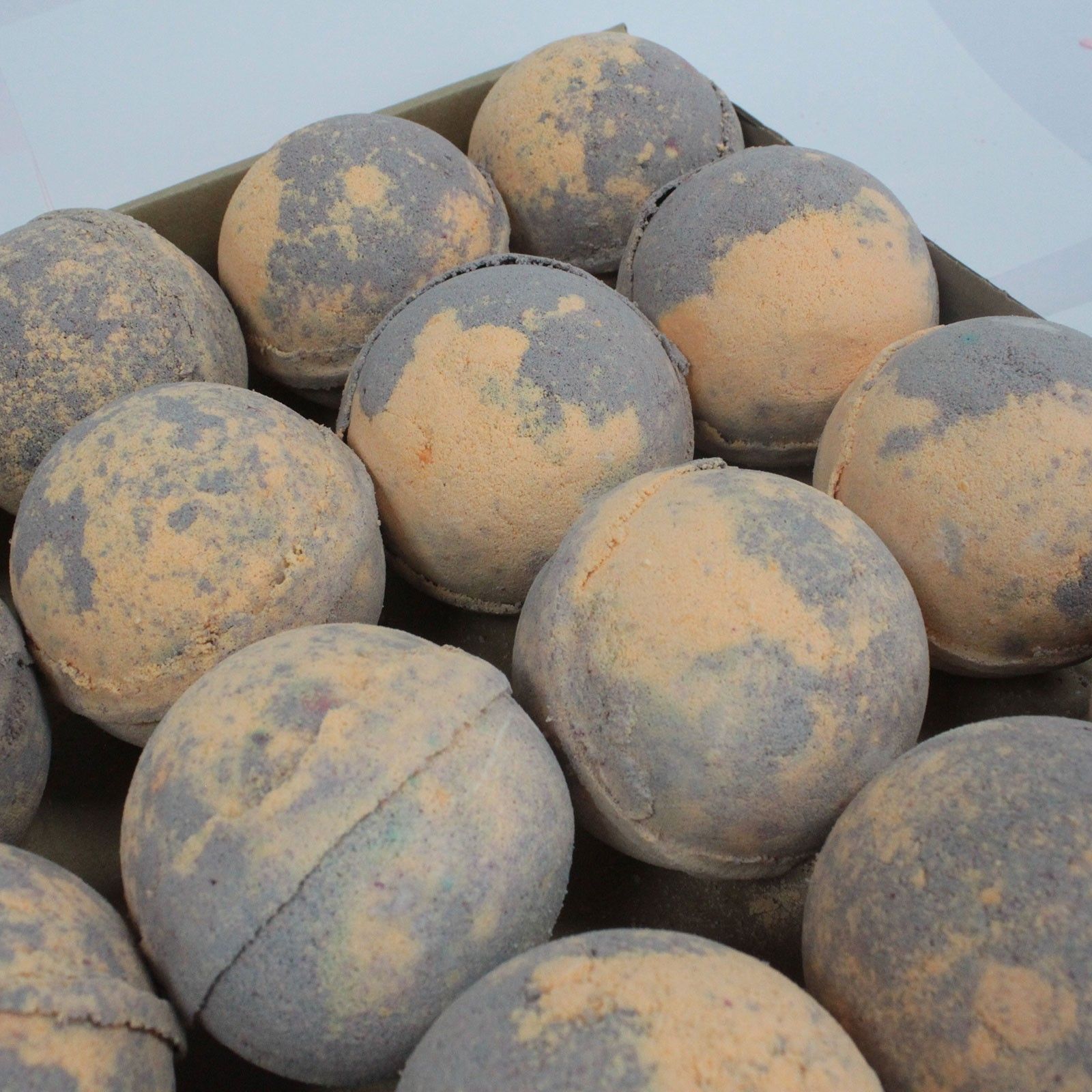 Chocolate & Orange Bath Bomb - Image 2