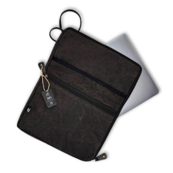 Stonewash  Large Laptop Pouch - Charcoal - Image 2