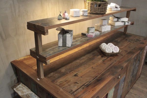 A&C Large Centre Display Table 207x97x80cm - Image 8